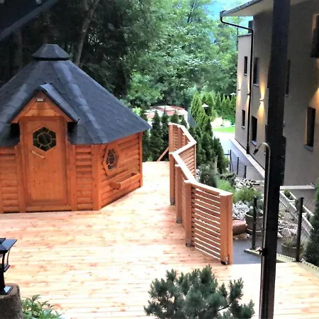 Rofan 227-7 Apartment